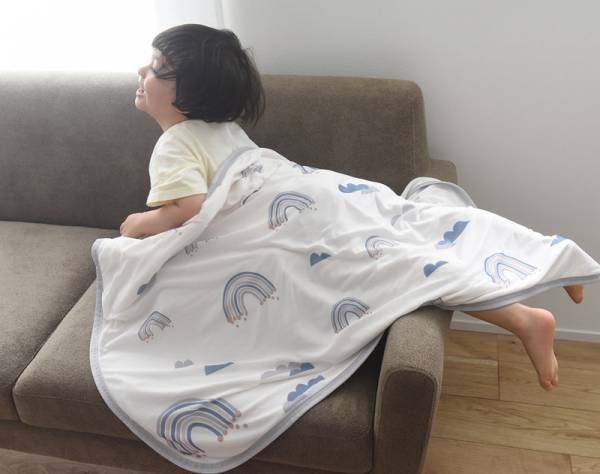 寝汗ぐっしょりな子ども達に。ひんやりサラサラ寝具で、寝苦しい日もぐっすり快眠♪インスタグラマーさんからも選ばれています！[PR]