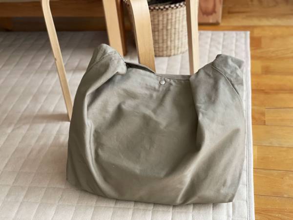 bon moment の「2way ビッグトートバッグ」×「大きめバッグインバッグ」で、旅支度を整えよう。[PR]