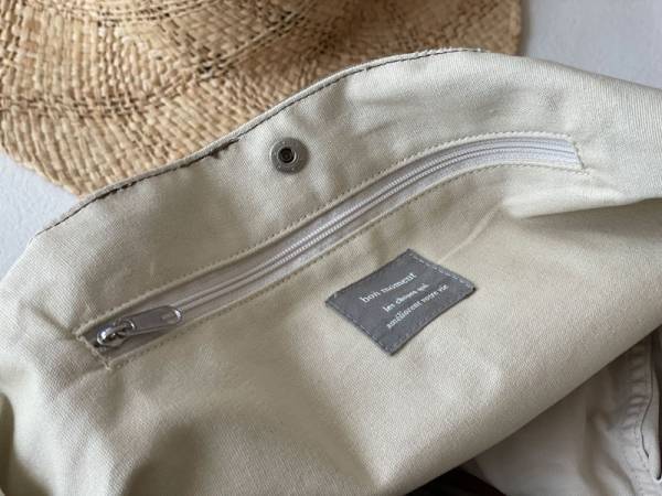 bon moment の「2way ビッグトートバッグ」×「大きめバッグインバッグ」で、旅支度を整えよう。[PR]