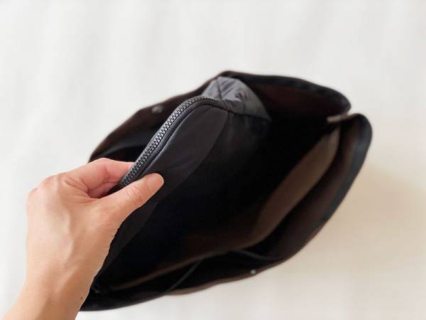 bon moment の「2way ビッグトートバッグ」×「大きめバッグインバッグ」で、旅支度を整えよう。[PR]