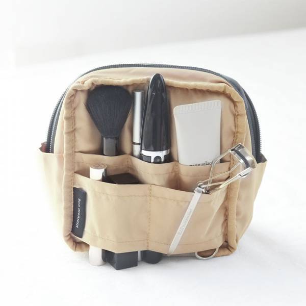 どれを選ぶ？高評価レビュー続出「ガバッと開く化粧ポーチ」全3タイプ使い方ガイド！[PR]