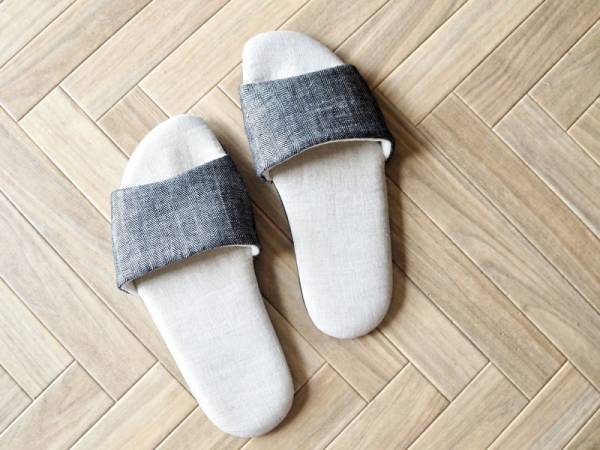 夏こそ履きたい！素足でいるよりも気持ちいい、「涼しい リネンスリッパ」[PR]