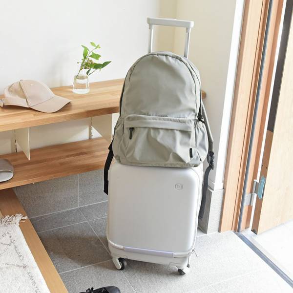 デイリーリュックの新定番！ポケットが11か所もある機能派「ママカルリュック」登場[PR]