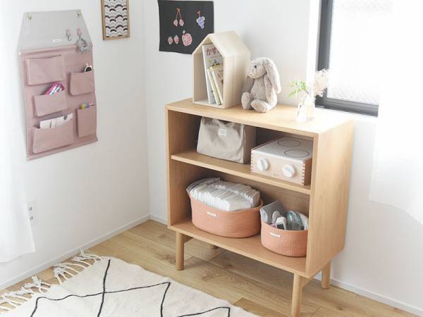 プレママ＆新米ママさん必見！ 長く使えるシンプルな「おむつストッカー」