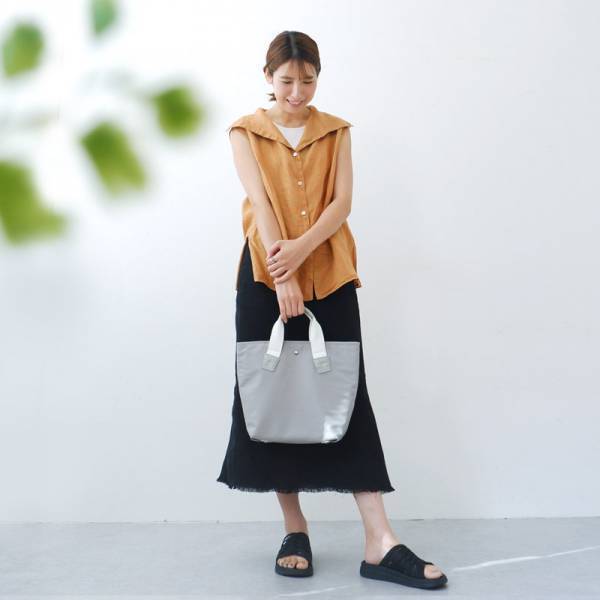 大人が持つのにちょうどいい、持つ人を選ばない「一目惚れ」ならぬ「二目惚れ」バッグ[PR]