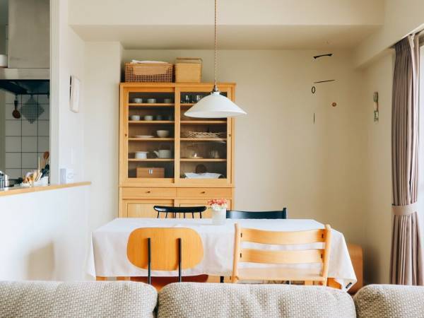 いつもの食卓がガラリとチェンジ！お手入れ簡単シワになりにくいテーブルクロス【インスタグラマーさんのもの選び】[PR]