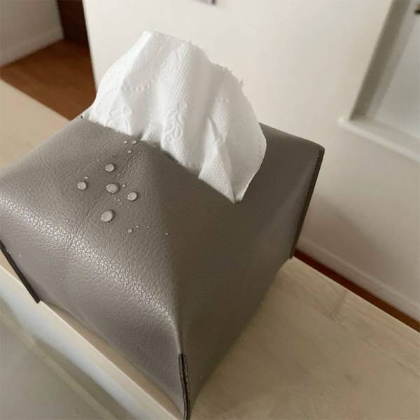 キッチンやテーブルのちょい拭きに大活躍！ リビング使いできる「トイレットペーパーケース」