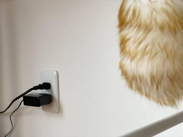 【私のデスクワークを快適にするアイテム】「Fargo」の壁差しコンセント[PR]