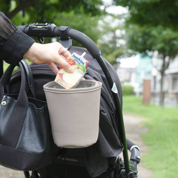 ちょこっと捨てたい、そんな時に。吊り下げてスッキリ「どこでもゴミ箱」[PR]