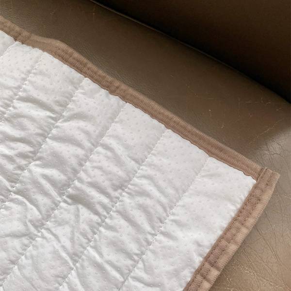 滑らない、なめらか肌触り、洗えて清潔！妥協なしに使える「bon momentソファパット」[PR]