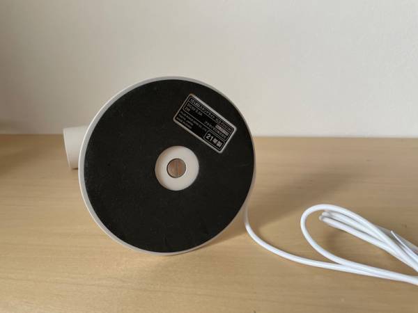 【私のデスクワークを快適にするアイテム】「±０」LEDスタンドライト[PR]