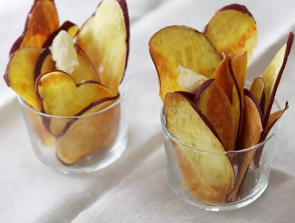 あの四角い天ぷら鍋から、食卓にも馴染むニュアンスカラー「グレージュ」が登場!