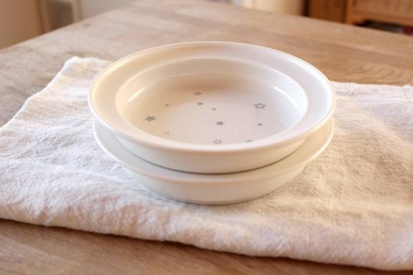 離乳食期から愛用してます。名品「すくいやすいうつわ」にアンジェ限定デザイン登場[PR]