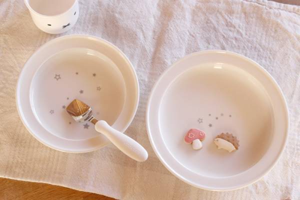 離乳食期から愛用してます。名品「すくいやすいうつわ」にアンジェ限定デザイン登場[PR]