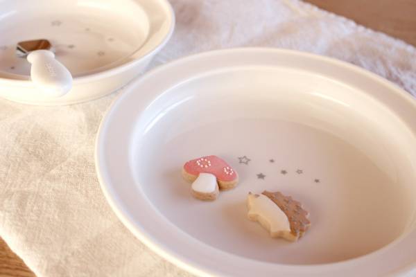 離乳食期から愛用してます。名品「すくいやすいうつわ」にアンジェ限定デザイン登場[PR]