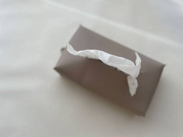 家具にもぴったり！bon momentの汚れが気になりにくいフェイクレザーシリーズで、「すぐに取れる」快適収納に。[PR]