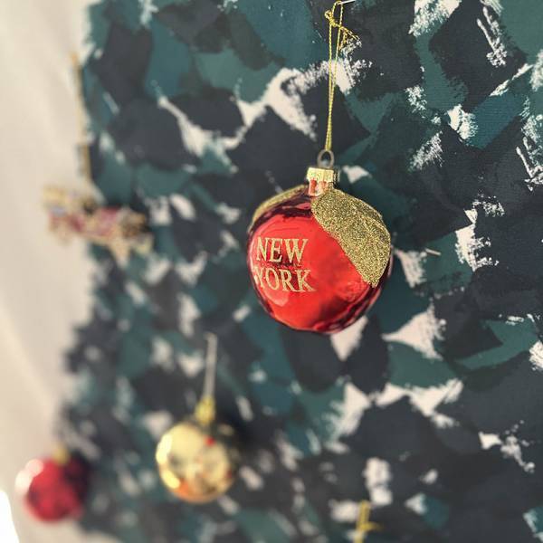 マンション暮らしでも子どもとツリーを楽しみたい！壁に飾れる「クリスマスタペストリー」みんなの使い方レポ[PR]