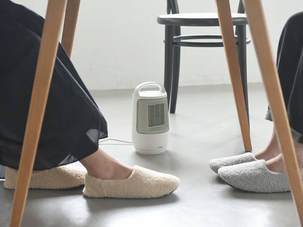 「ちょい足しミニ暖房」5選　ピンポイントに温まれるアイテムが便利！