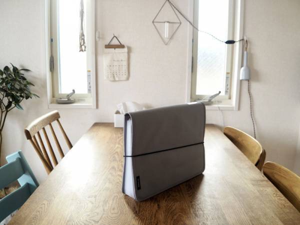 小学校のプリント整理にはコレ！学年便りからテスト返却、成績表までひとまとめにできる「書類収納ケース」[PR]