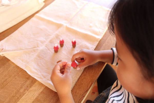 【ありきたりな日常を楽しむためのヒント】親子で作ろう！小さなクリスマス飾り[PR]