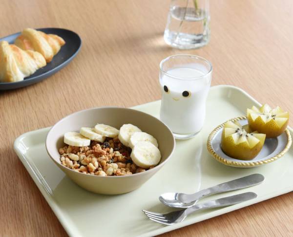 オーバルを加えたら、食卓がこなれた雰囲気に。デイリーに使える「bon moment 陶器シリーズ」新登場[PR]