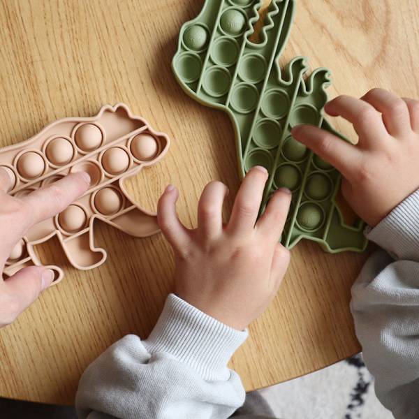 キッズへ贈るおもしろクリスマスプレゼント～お配りプチギフト編～[PR]