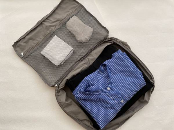 旅支度がラクになる！bon momentの「圧縮できるトラベルポーチ」活用法。[PR]