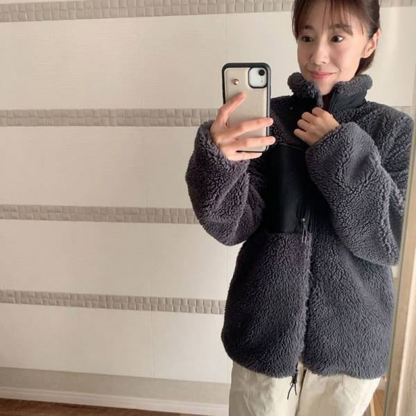 マフラーが苦手な私の救世主。 チクチクしない、コンパクトに持ち運べる「ダウンマフラー」[PR]