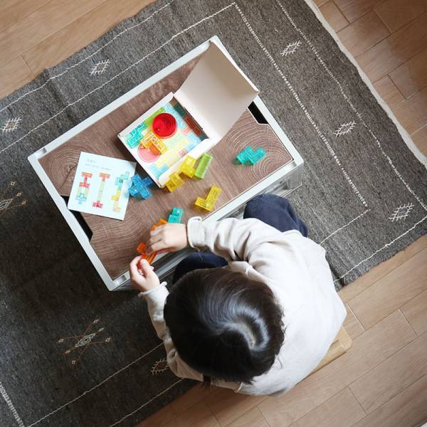 たっぷり収納＆テーブルにもなる！見せ置き上手なナチュラル系コンテナボックス[PR]