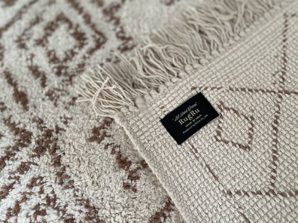 冬の模様替えに取り入れたい。RugRu(ラグル)のラグでインテリアにアクセントを。[PR]