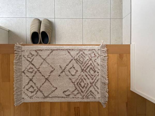 冬の模様替えに取り入れたい。RugRu(ラグル)のラグでインテリアにアクセントを。[PR]