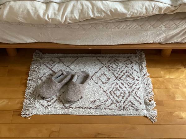 冬の模様替えに取り入れたい。RugRu(ラグル)のラグでインテリアにアクセントを。[PR]