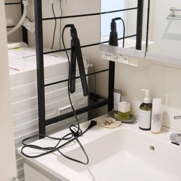 サニタリーがスッキリ広々♪吊り下げられる耐熱ポーチで快適になった話。愛用スタッフ使用レポ！[PR]