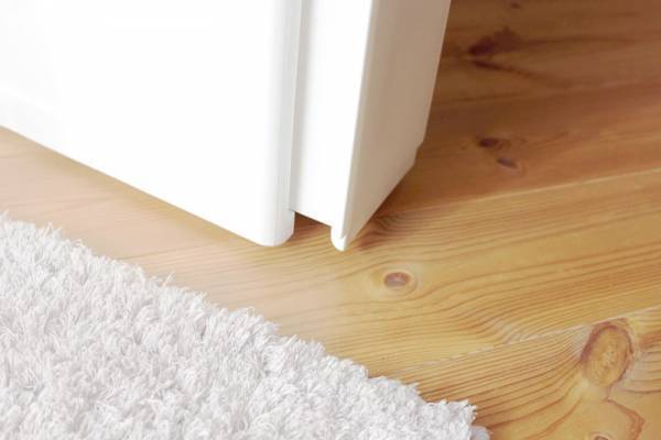 諦めていた洗濯機横に新たな収納が！隙間にフィット「幅14cmのスリムストッカー」[PR]