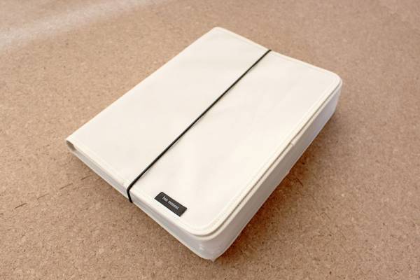 キレイが続く仕組み作り。「がばっと開く書類収納ケース」で家の保管書類をスッキリ化！[PR]