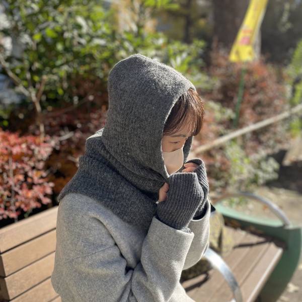 この冬トレンドの防寒アイテム「バラクラバ」。アンジェスタッフがコーデのコツ教えます！[PR]