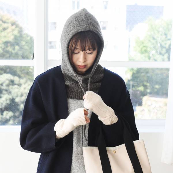 この冬トレンドの防寒アイテム「バラクラバ」。アンジェスタッフがコーデのコツ教えます！[PR]