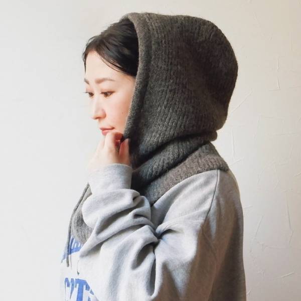 この冬トレンドの防寒アイテム「バラクラバ」。アンジェスタッフがコーデのコツ教えます！[PR]