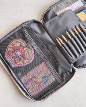 子ども達がお片付け上手に！文房具をひとまとめにできる「お絵描きバッグ」インスタグラマーさんの使用レポ♪[PR]