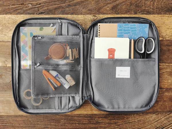 子ども達がお片付け上手に！文房具をひとまとめにできる「お絵描きバッグ」インスタグラマーさんの使用レポ♪[PR]