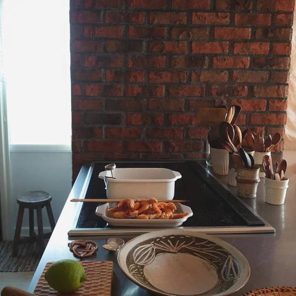 少ない油でカラッと揚がる！四角いホーロー天ぷら鍋【インスタグラマーさんの愛用品】[PR]