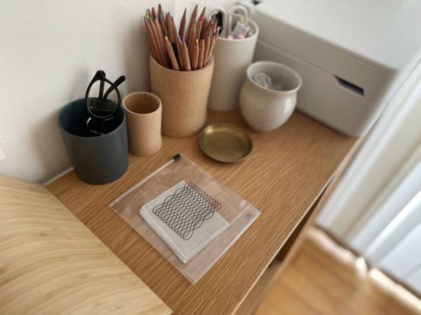 めがねさんにおすすめしたい、おしゃれな曇り止めクリーナー「EAUVUE(オーヴュー)」。[PR]