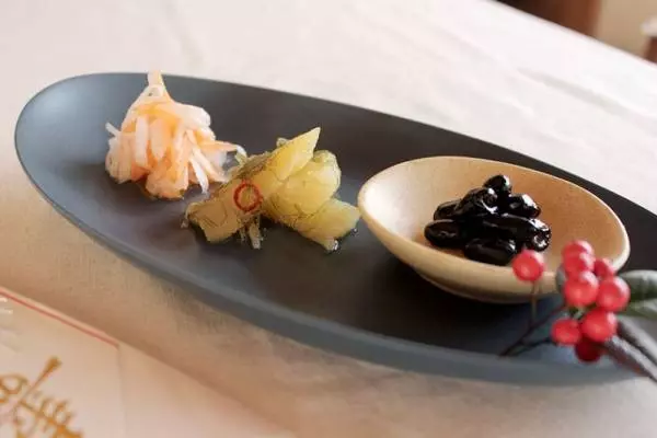 食器を買い足すなら絶対コレ!こなれ感を添える「bon momentオーバル皿」