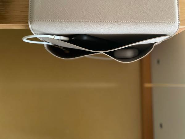 bon moment 「ベッド横、ソファ横で使えるフェイクレザーサイドポケット収納」のショートタイプをマウスパッドとして使ってみたら[PR]