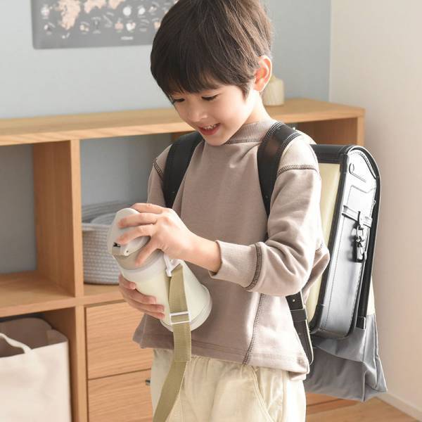 まさに理想！こんなの探してた！シンプル派ママインスタグラマーさんも絶賛のクッカヤプーキッズ水筒。[PR]