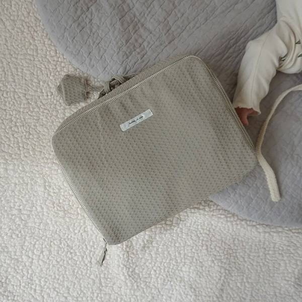 クッカヤプー大人気おむつポーチシリーズにワッフル素材が新登場！音が鳴る星のモチーフにベビーたちも夢中です[PR]