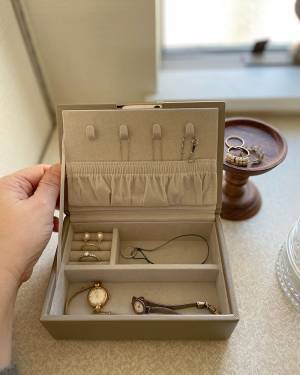 アクセサリーをたくさん持っていない人にこそ使いやすい「bon momentアクセサリーケース」スタッフの活用方法をご紹介[PR]