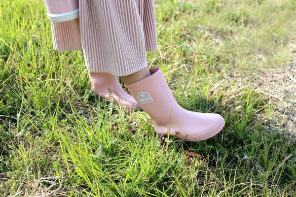 「早く雨にならないかな」履きたくてウズウズ、kukka ja puu　キッズレインブーツ[PR]