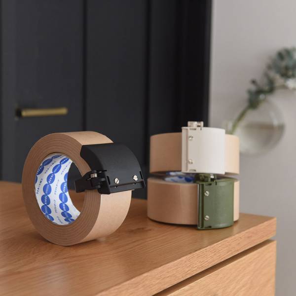 未来人イチオシ？！一家にひとつの進化系アイテム「クラフトテープ専用カッター」誕生[PR]