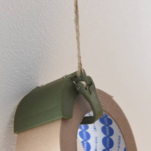 未来人イチオシ？！一家にひとつの進化系アイテム「クラフトテープ専用カッター」誕生[PR]